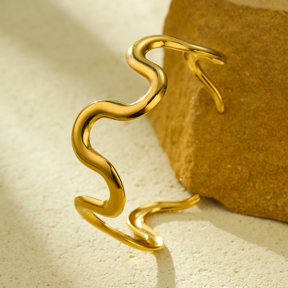 Sculpted Wave Cuff